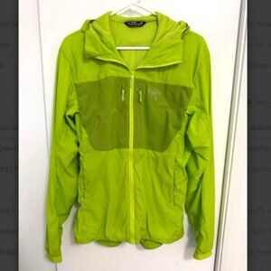 Arc'Teryx Men's Medium Neon Green Florescent Jacket Windbreaker Great Condition!